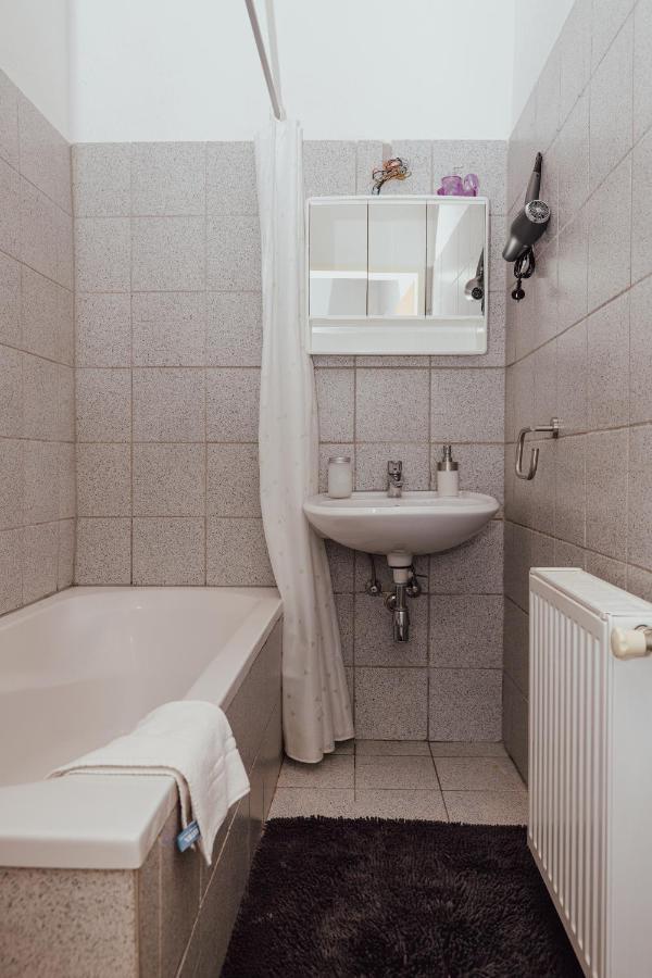 Ruhiges Terrassen Apartment Βιέννη Εξωτερικό φωτογραφία